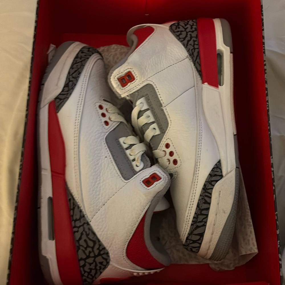 Fire Red Jordan 3